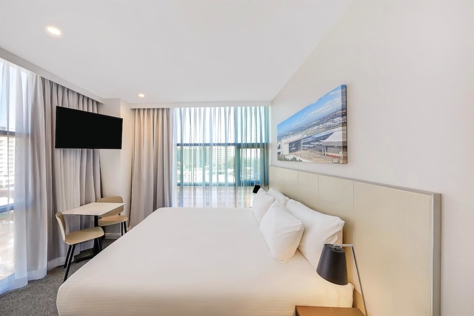 Imagen de la habitación del Hotel Travelodge Sydney Airport. Foto 9