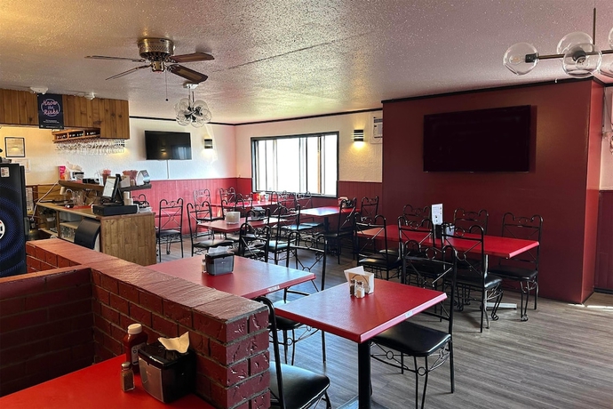 Imagen del bar/restaurante del Hotel Travelodge by Wyndam Chetwynd. Foto 2