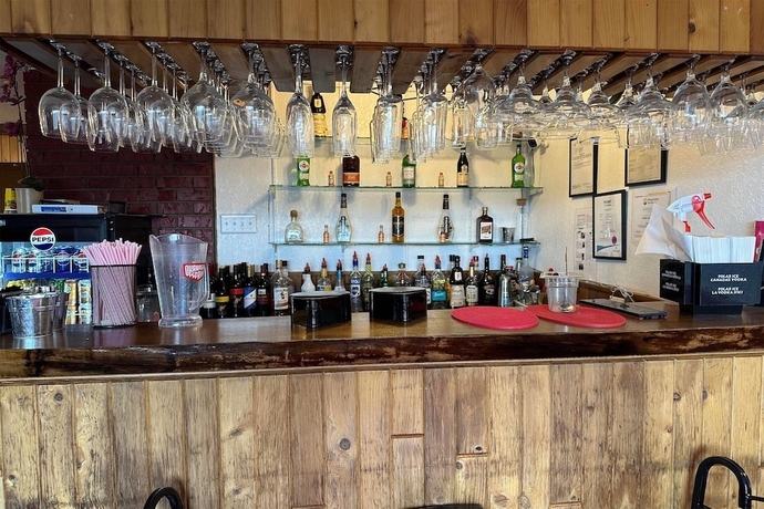 Imagen del bar/restaurante del Hotel Travelodge by Wyndam Chetwynd. Foto 3