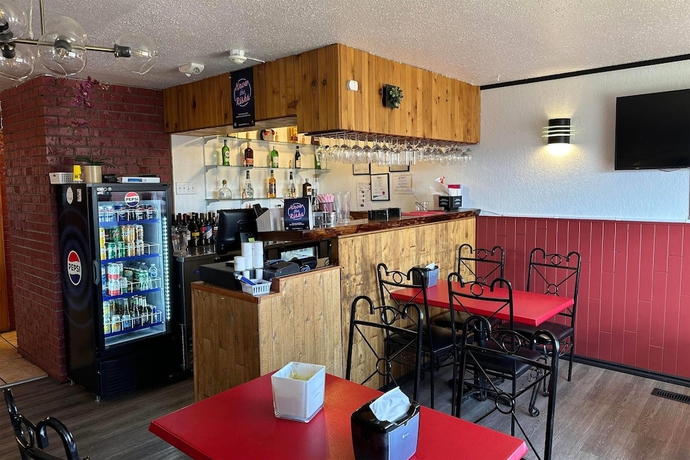 Imagen del bar/restaurante del Hotel Travelodge by Wyndam Chetwynd. Foto 4