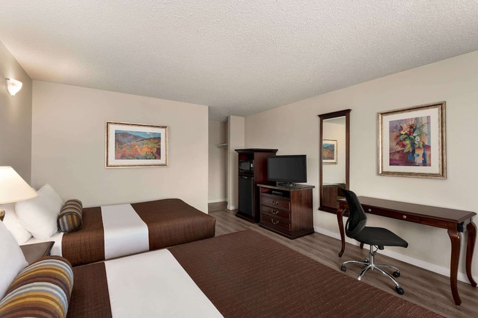 Imagen de la habitación del Hotel Travelodge by Wyndham Abbotsford Bakerview. Foto 5