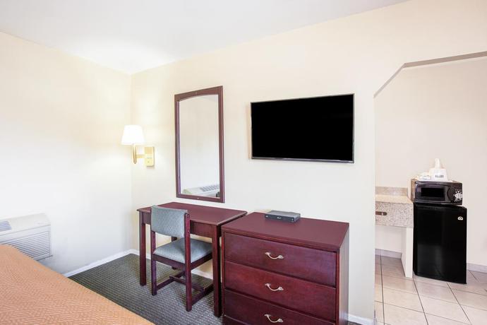 Imagen de la habitación del Hotel Travelodge by Wyndham Barstow. Foto 6