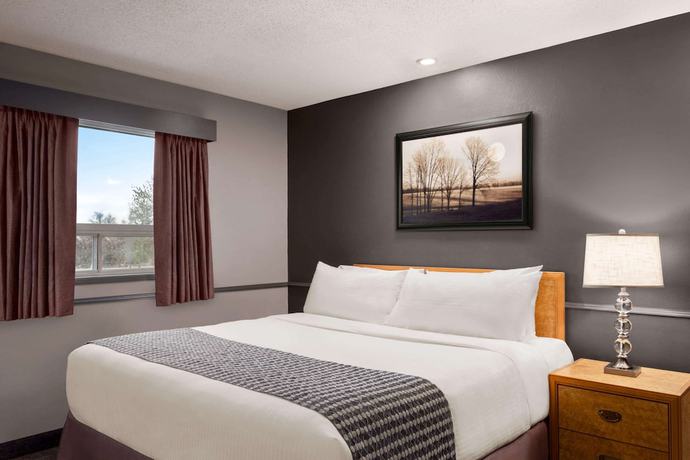 Imagen de la habitación del Hotel Travelodge by Wyndham Brandon. Foto 13