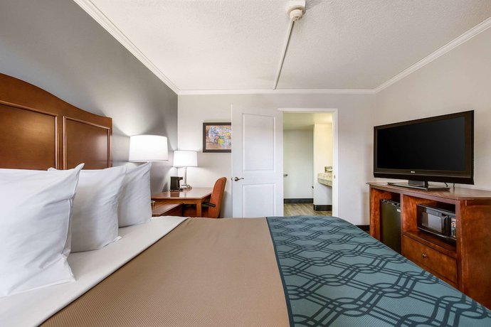 Imagen de la habitación del Hotel Travelodge by Wyndham Canton/Livonia Area, MI. Foto 2