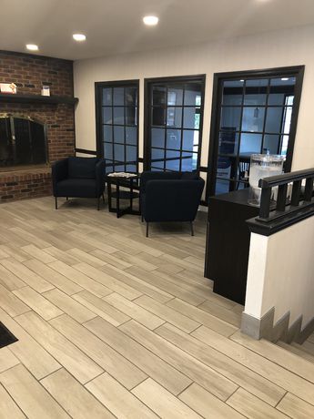 Imagen de los interiores del Hotel Travelodge by Wyndham Canton/Livonia Area, MI. Foto 16