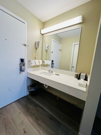 Imagen de la habitación del Hotel Travelodge by Wyndham Carlisle North. Foto 5