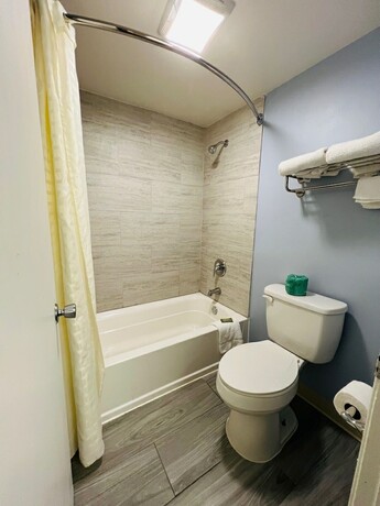 Imagen de la habitación del Hotel Travelodge by Wyndham Carlisle North. Foto 11