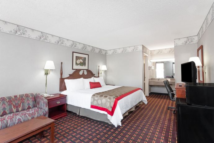 Imagen general del Hotel Travelodge by Wyndham Clarksville. Foto 1