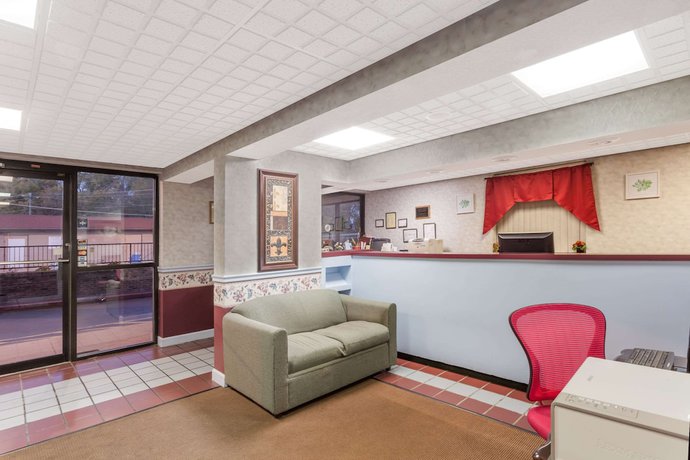 Imagen general del Hotel Travelodge by Wyndham Clarksville. Foto 1