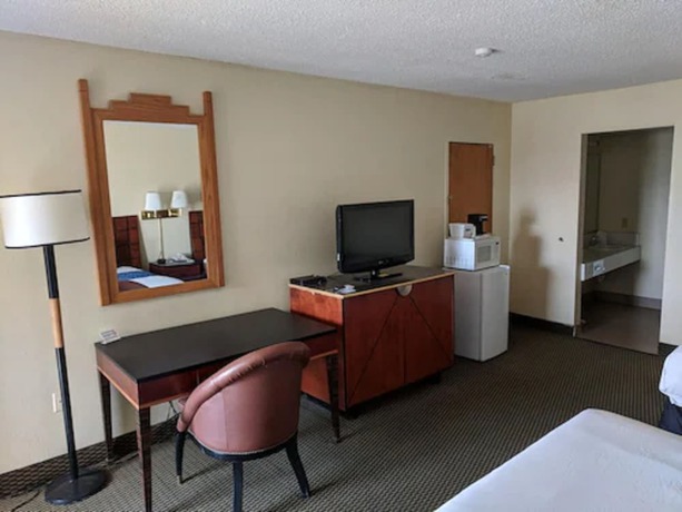 Imagen de la habitación del Hotel Travelodge by Wyndham Clovis. Foto 9