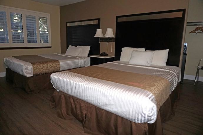Imagen de la habitación del Hotel Travelodge by Wyndham Concord. Foto 9