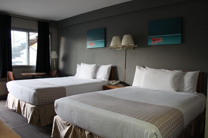Imagen de la habitación del Hotel Travelodge by Wyndham Edmonton Airport. Foto 12