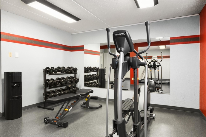 Imagen de los interiores del Hotel Travelodge by Wyndham Edmonton West. Foto 11