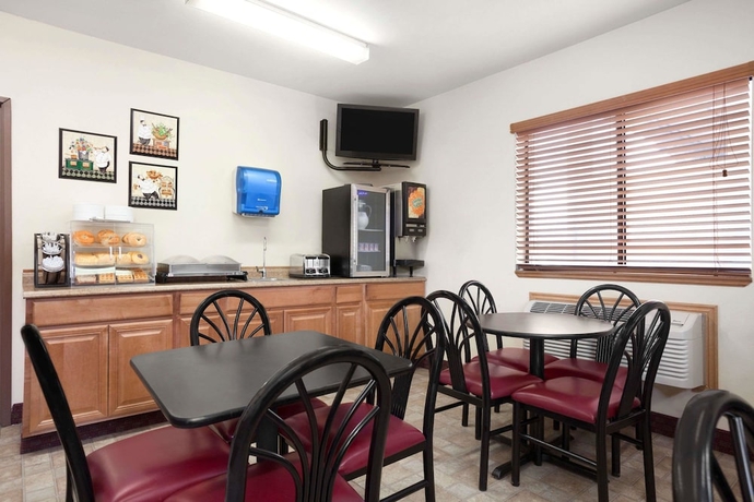 Imagen del bar/restaurante del Hotel Travelodge by Wyndham Elko NV. Foto 3