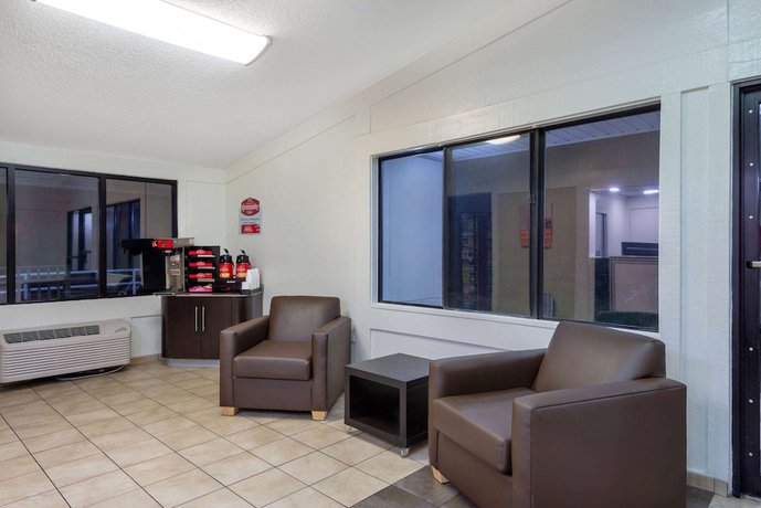 Imagen de los interiores del Hotel Travelodge by Wyndham Essington / Philadelphia Airport. Foto 19