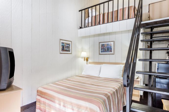 Imagen de la habitación del Hotel Travelodge by Wyndham Fairfield/Napa Valley. Foto 14