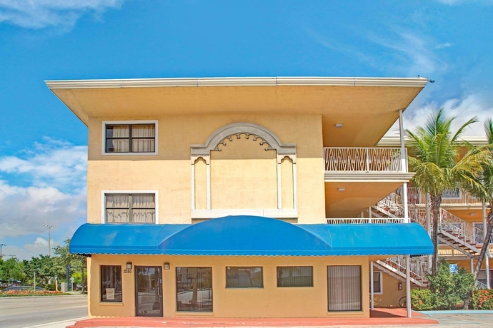 Imagen general del Hotel Travelodge by Wyndham Fort Lauderdale. Foto 2