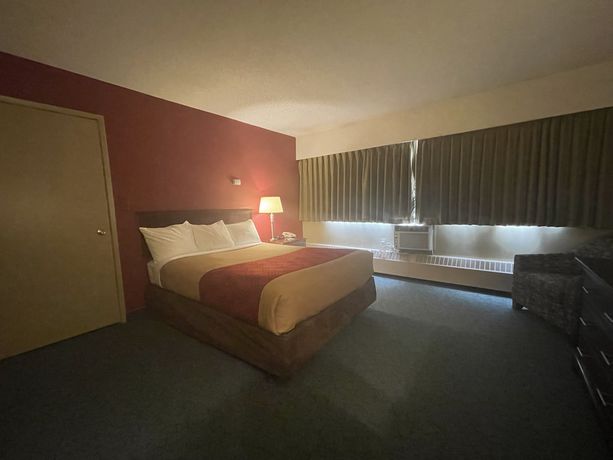 Imagen de la habitación del Hotel Travelodge by Wyndham Fort St John. Foto 10