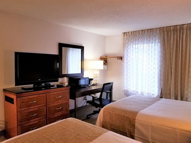 Imagen de la habitación del Hotel Travelodge by Wyndham Fort Wayne North. Foto 5