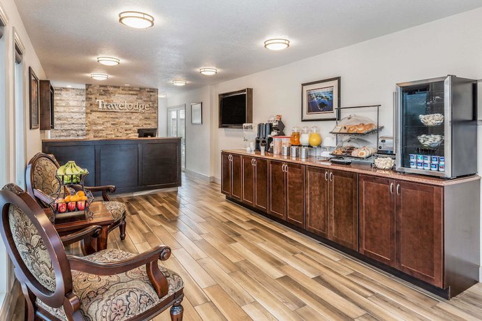 Imagen del bar/restaurante del Hotel Travelodge by Wyndham Gananoque. Foto 2