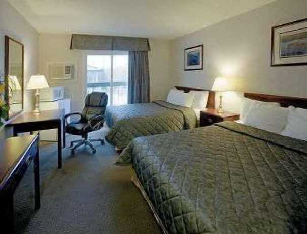 Imagen de la habitación del Hotel Travelodge by Wyndham Gananoque. Foto 6