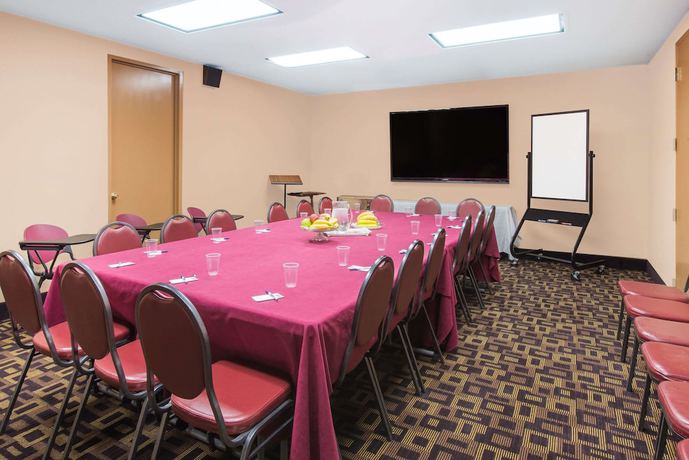 Imagen de los interiores del Hotel Travelodge by Wyndham Globe AZ. Foto 12