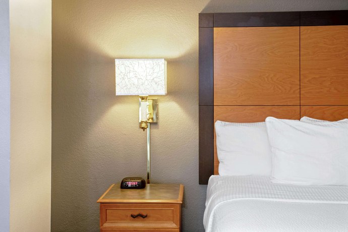 Imagen de la habitación del Hotel Travelodge by Wyndham Golden-Denver. Foto 9