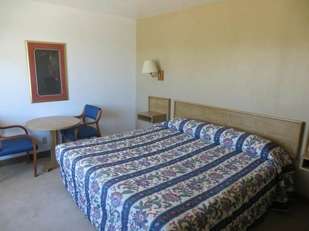 Imagen de la habitación del Hotel Travelodge by Wyndham Green River UT. Foto 16