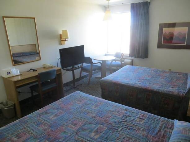Imagen de la habitación del Hotel Travelodge by Wyndham Green River UT. Foto 17