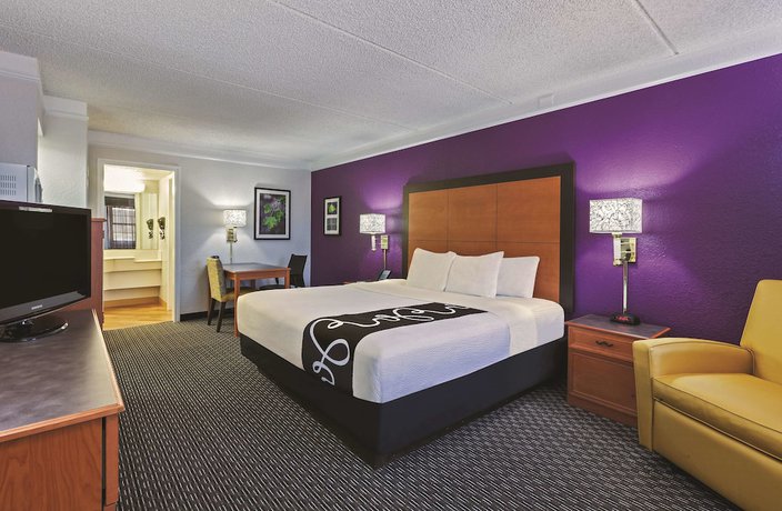 Imagen de la habitación del Hotel Travelodge by Wyndham Houston Cy-Fair. Foto 3