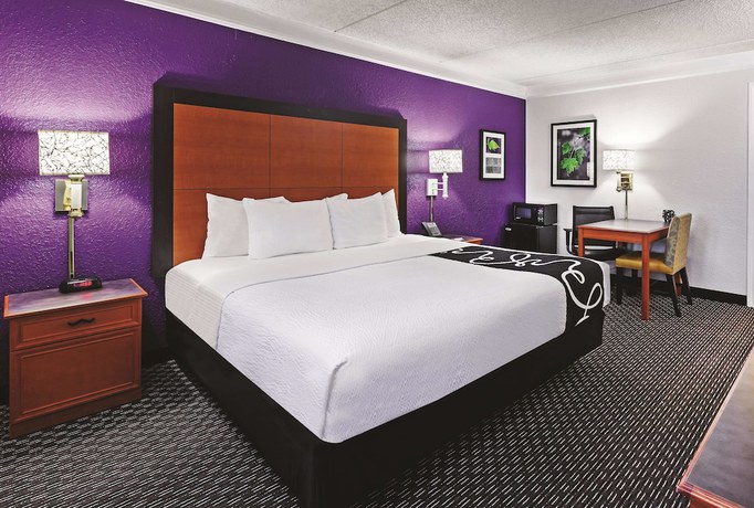 Imagen de la habitación del Hotel Travelodge by Wyndham Houston Cy-Fair. Foto 11