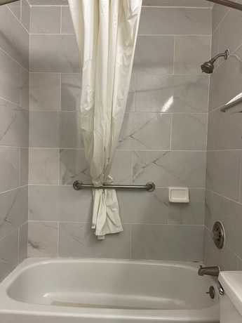 Imagen de la habitación del Hotel Travelodge by Wyndham Indianapolis Speedway. Foto 1