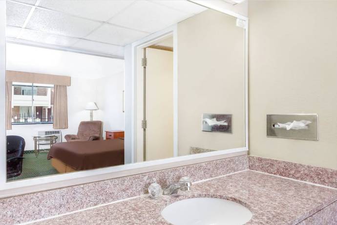 Imagen de la habitación del Hotel Travelodge by Wyndham Jackson. Foto 6