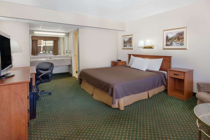 Imagen de la habitación del Hotel Travelodge by Wyndham Jackson. Foto 9