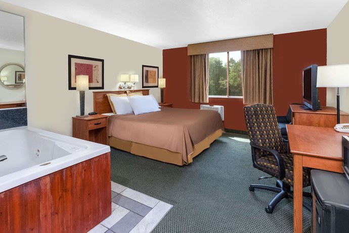 Imagen de la habitación del Hotel Travelodge by Wyndham Jackson. Foto 11