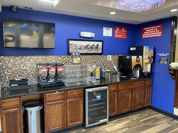 Imagen del bar/restaurante del Hotel Travelodge by Wyndham Jackson I-40 Exit 82. Foto 7