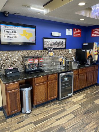 Imagen del bar/restaurante del Hotel Travelodge by Wyndham Jackson I-40 Exit 82. Foto 9
