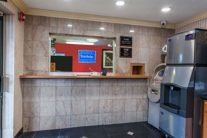 Imagen del bar/restaurante del Hotel Travelodge by Wyndham Jersey City. Foto 3