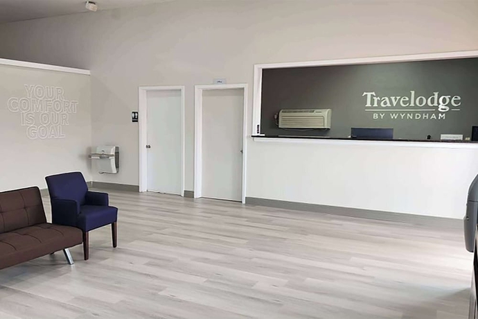 Imagen de los interiores del Hotel Travelodge by Wyndham Kingsland GA. Foto 13