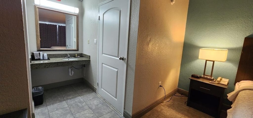Imagen de la habitación del Hotel Travelodge by Wyndham Kingsland GA. Foto 12