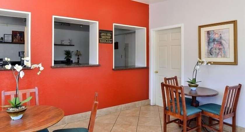 Imagen de los interiores del Hotel Travelodge by Wyndham Klamath Falls. Foto 20
