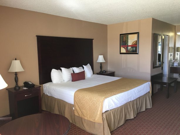 Imagen de la habitación del Hotel Travelodge by Wyndham Lakeland. Foto 11