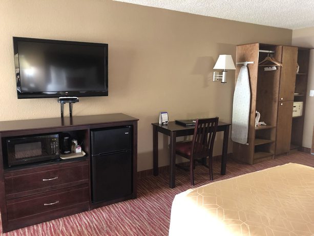 Imagen de la habitación del Hotel Travelodge by Wyndham Lakeland. Foto 15