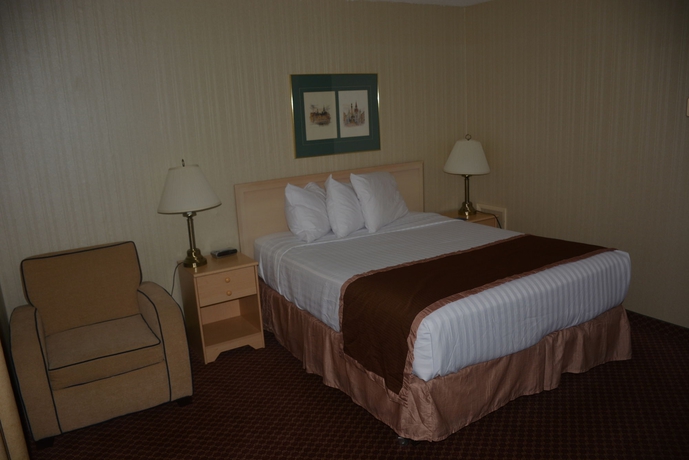 Imagen de la habitación del Hotel Travelodge by Wyndham Lethbridge. Foto 8