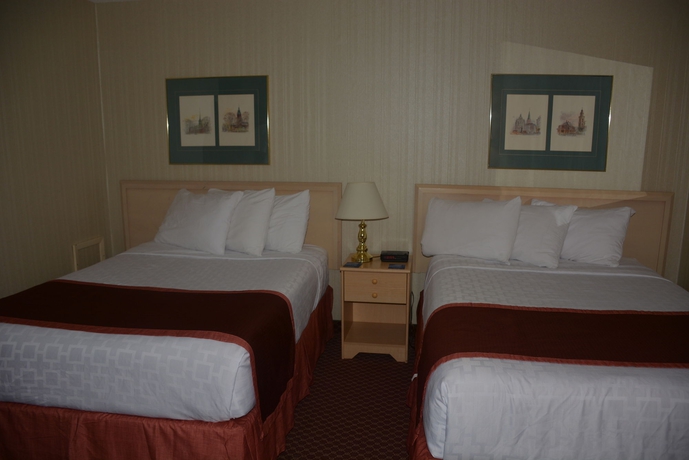 Imagen de la habitación del Hotel Travelodge by Wyndham Lethbridge. Foto 10