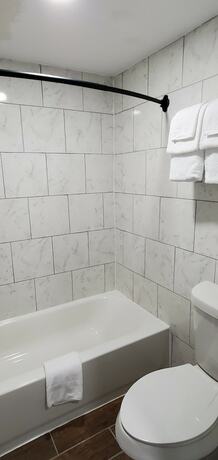 Imagen de la habitación del Hotel Travelodge by Wyndham Livonia/Canton/Novi Detroit Area. Foto 12