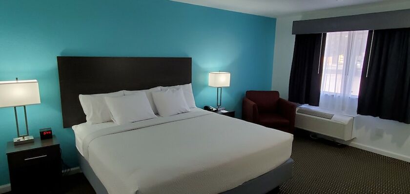Imagen de la habitación del Hotel Travelodge by Wyndham Livonia/Canton/Novi Detroit Area. Foto 17