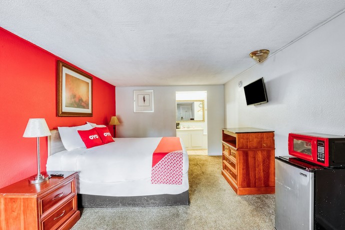 Imagen de la habitación del Hotel Travelodge by Wyndham Macon West. Foto 11