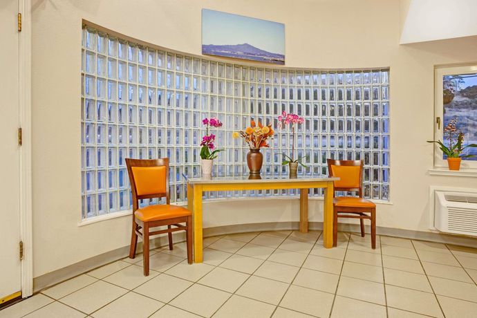 Imagen de los interiores del Hotel Travelodge by Wyndham Mill Valley/Sausalito. Foto 20