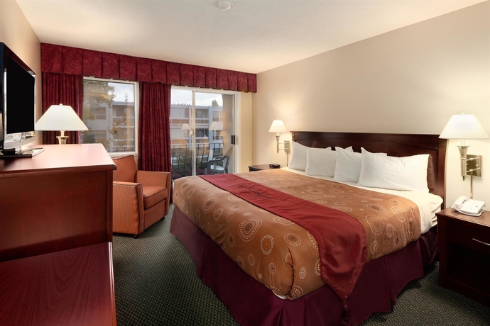 Imagen de la habitación del Hotel Travelodge by Wyndham Nanaimo. Foto 8